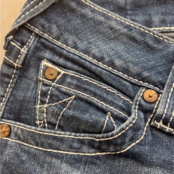 Two True religion, jeans. - Picture 12 of 14